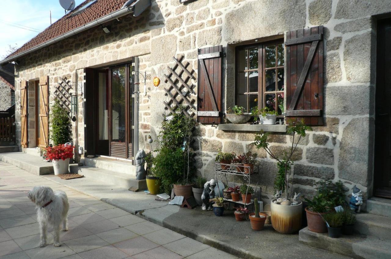 Le Petit Papillon Bed and Breakfast Eymoutiers  Εξωτερικό φωτογραφία